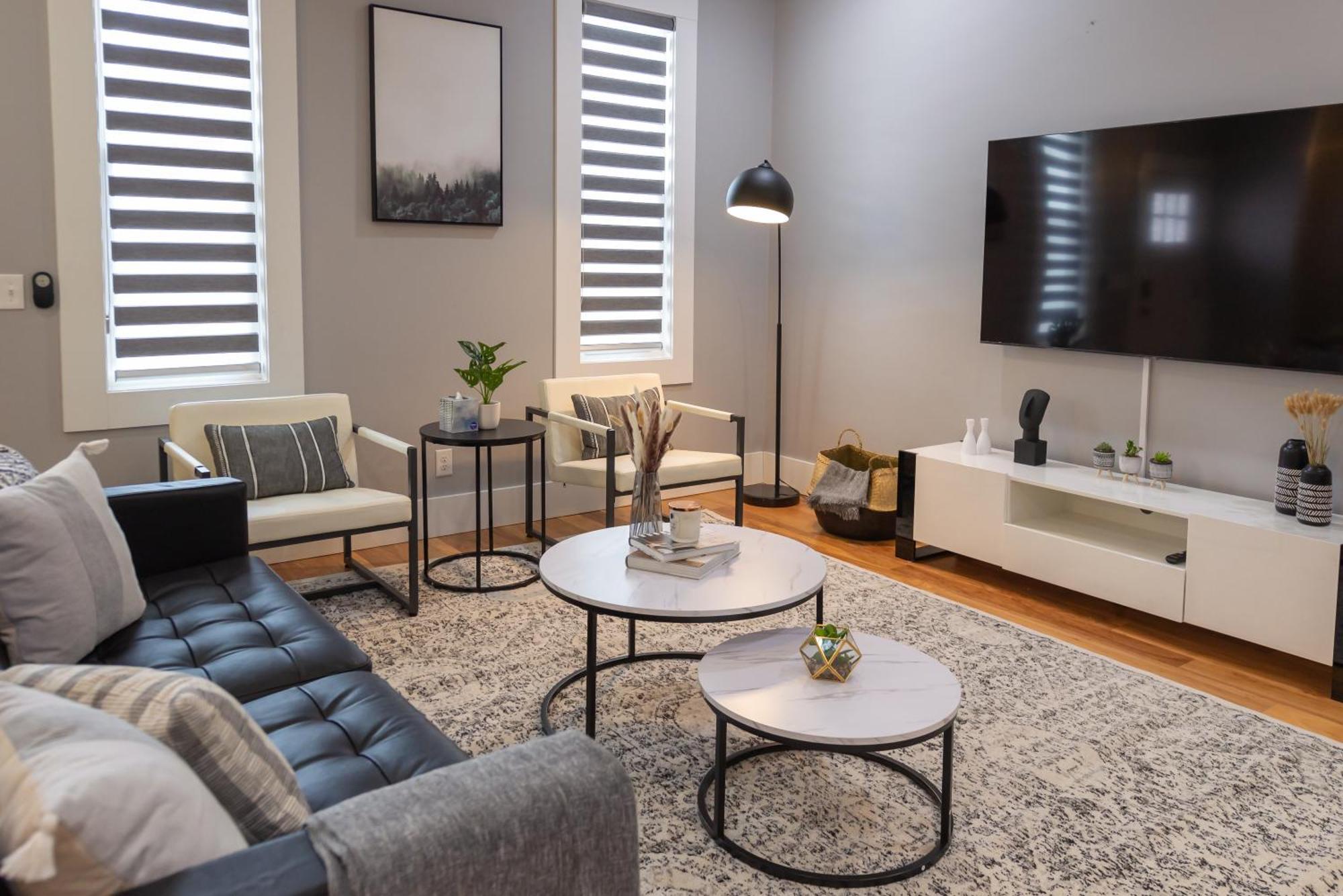 Fountain Sq Retreat Artsy Vibes & Access Holiday home