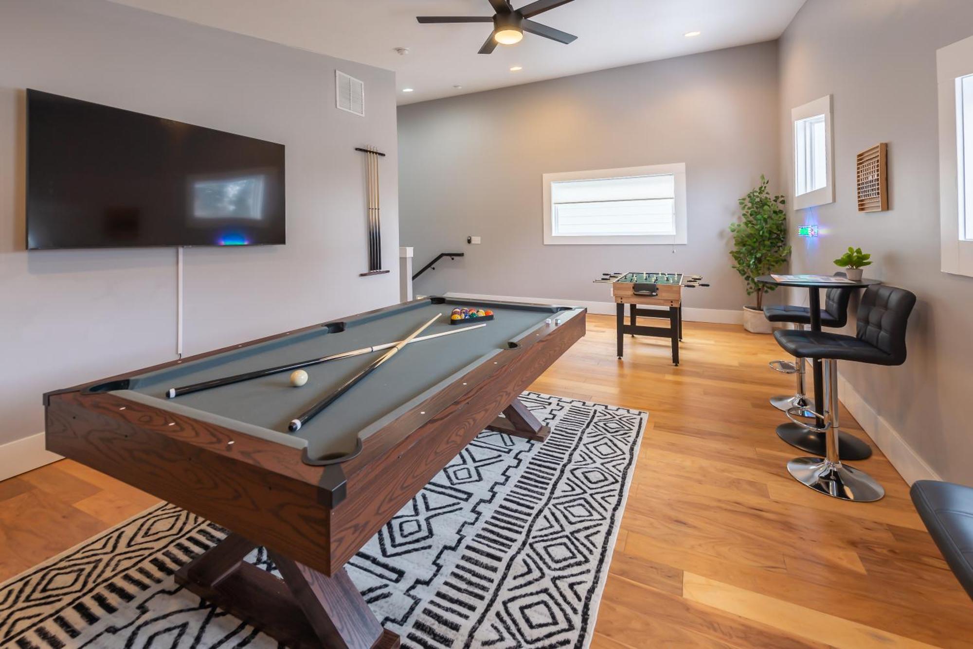 Fountain Sq Retreat Artsy Vibes & Access Holiday home