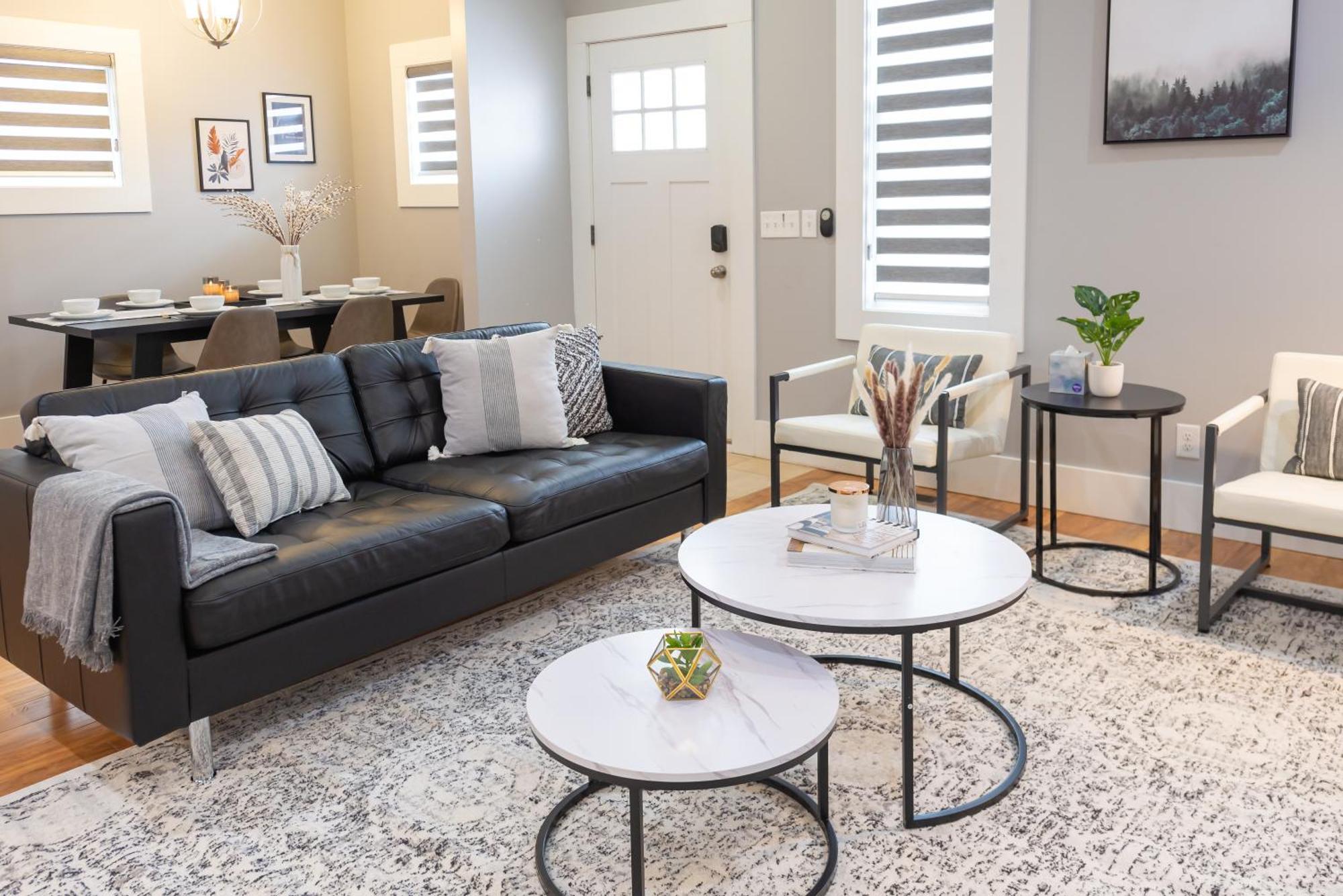 Fountain Sq Retreat Artsy Vibes & Access *