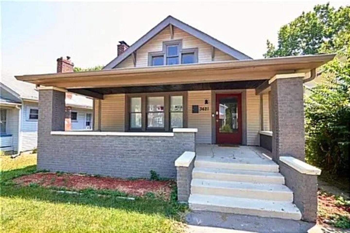 Homestay Private In An Elegant Home- Convenient To Downtown