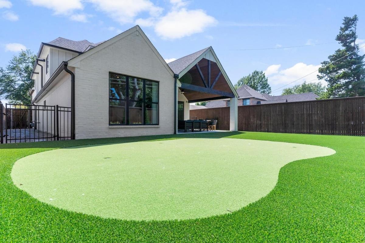 Brookside Birdie Holiday home *