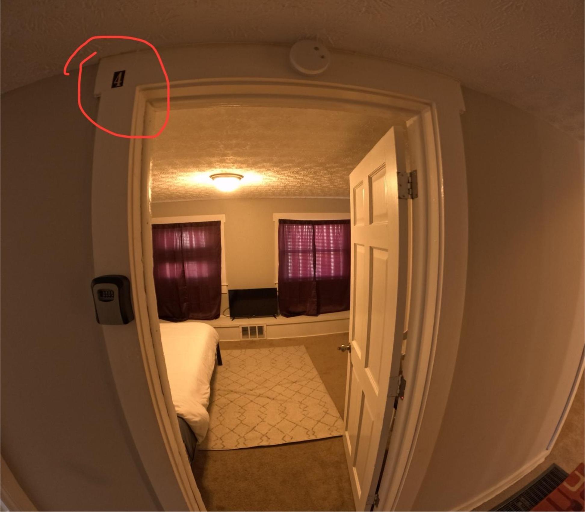 Homestay Private In An Elegant Home- Convenient To Downtown Indianapolis