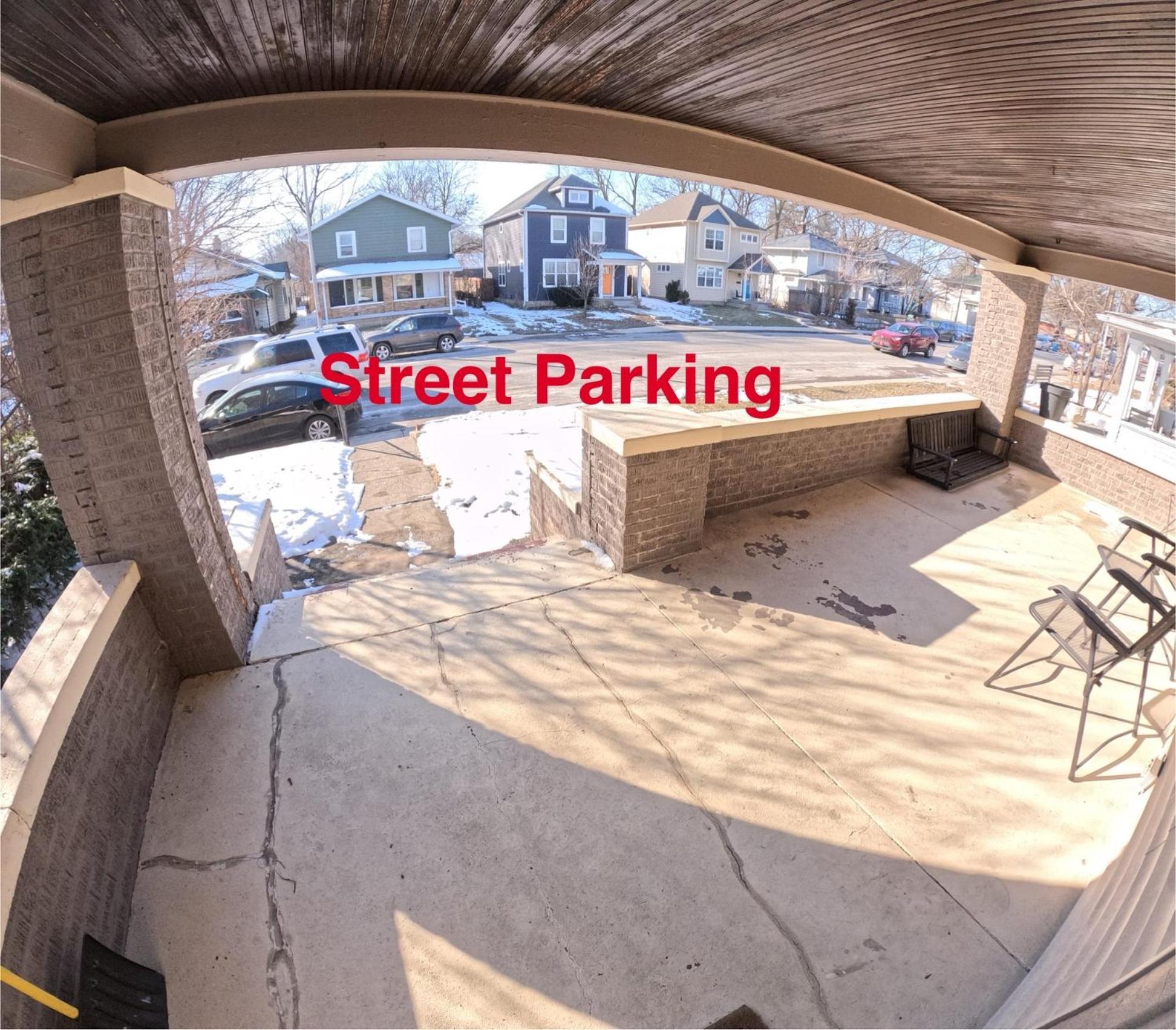 Private In An Elegant Home- Convenient To Downtown