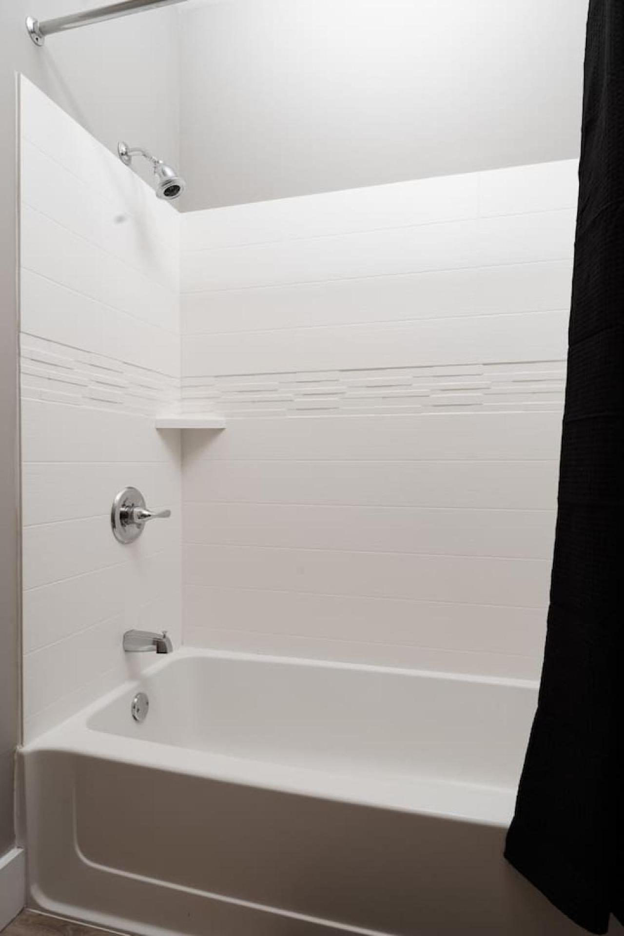 Heart Of Downtown Indy 2br Gem *