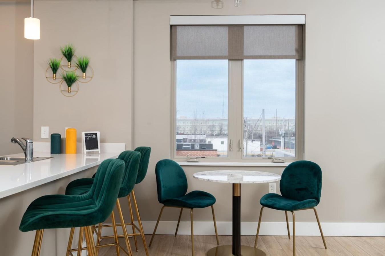 Heart Of Downtown Indy 2br Gem * Indianapolis