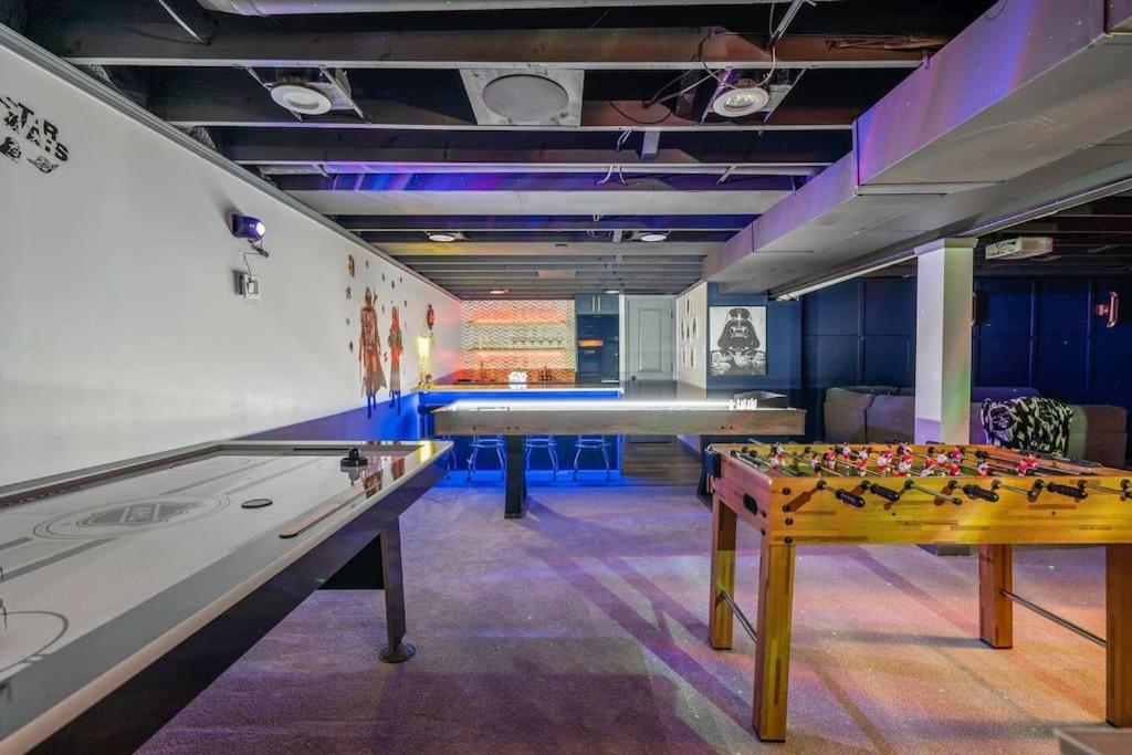 Zestlife-luxuryescape-themedrooms-pool-gameroom