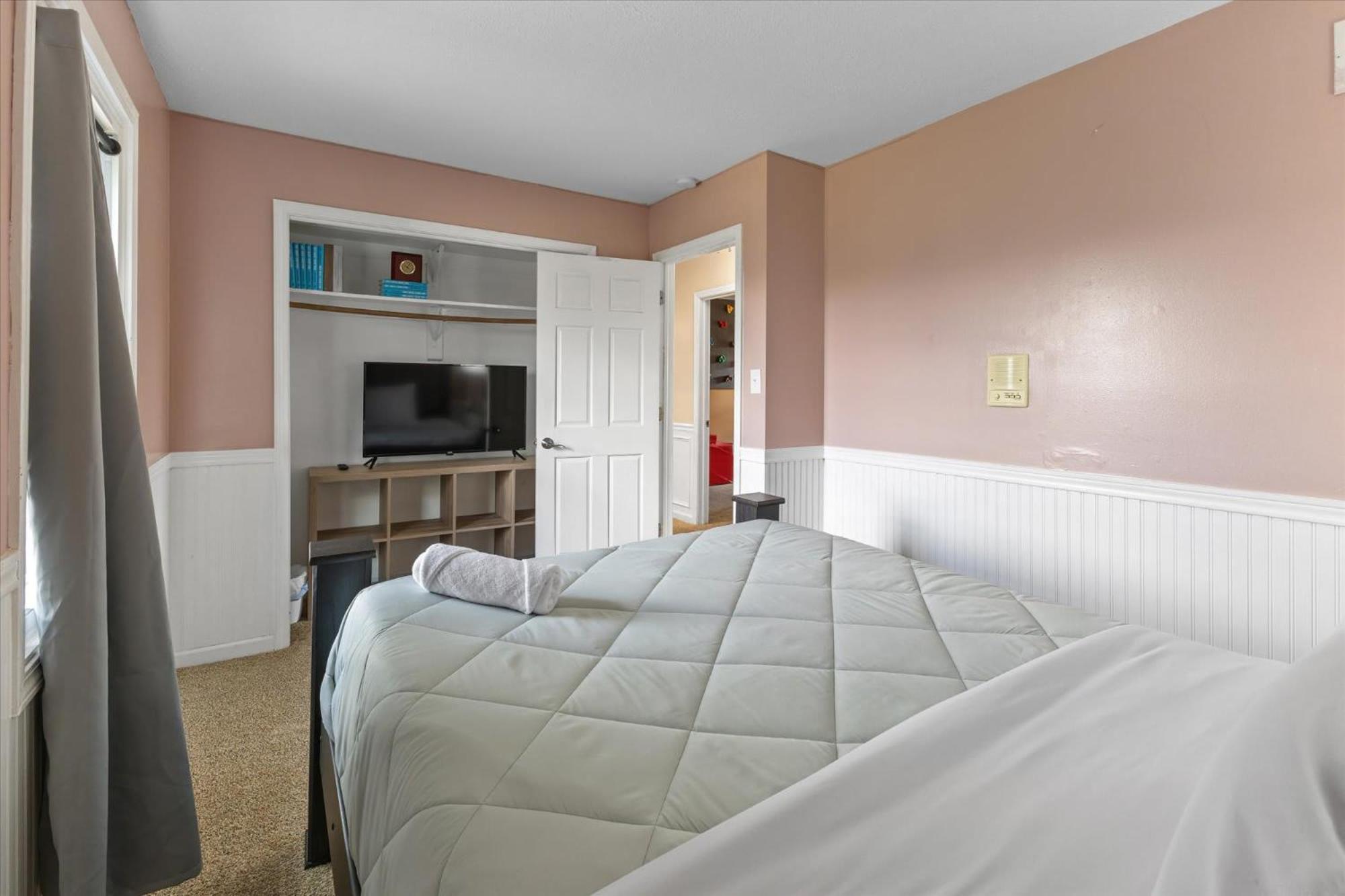 Tranquil Escape On 1 Acre Near Eagle Creek * Indianapolis