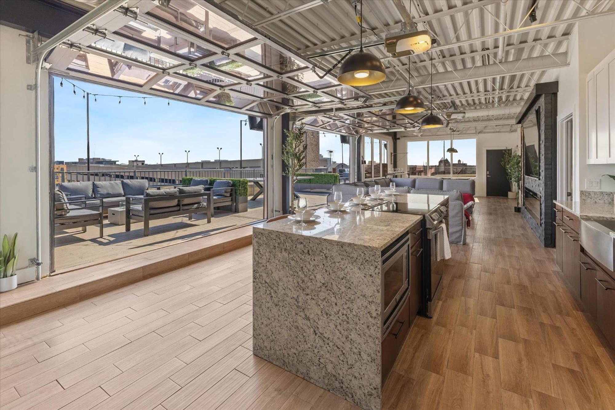 Penthouse Of Penthouses *