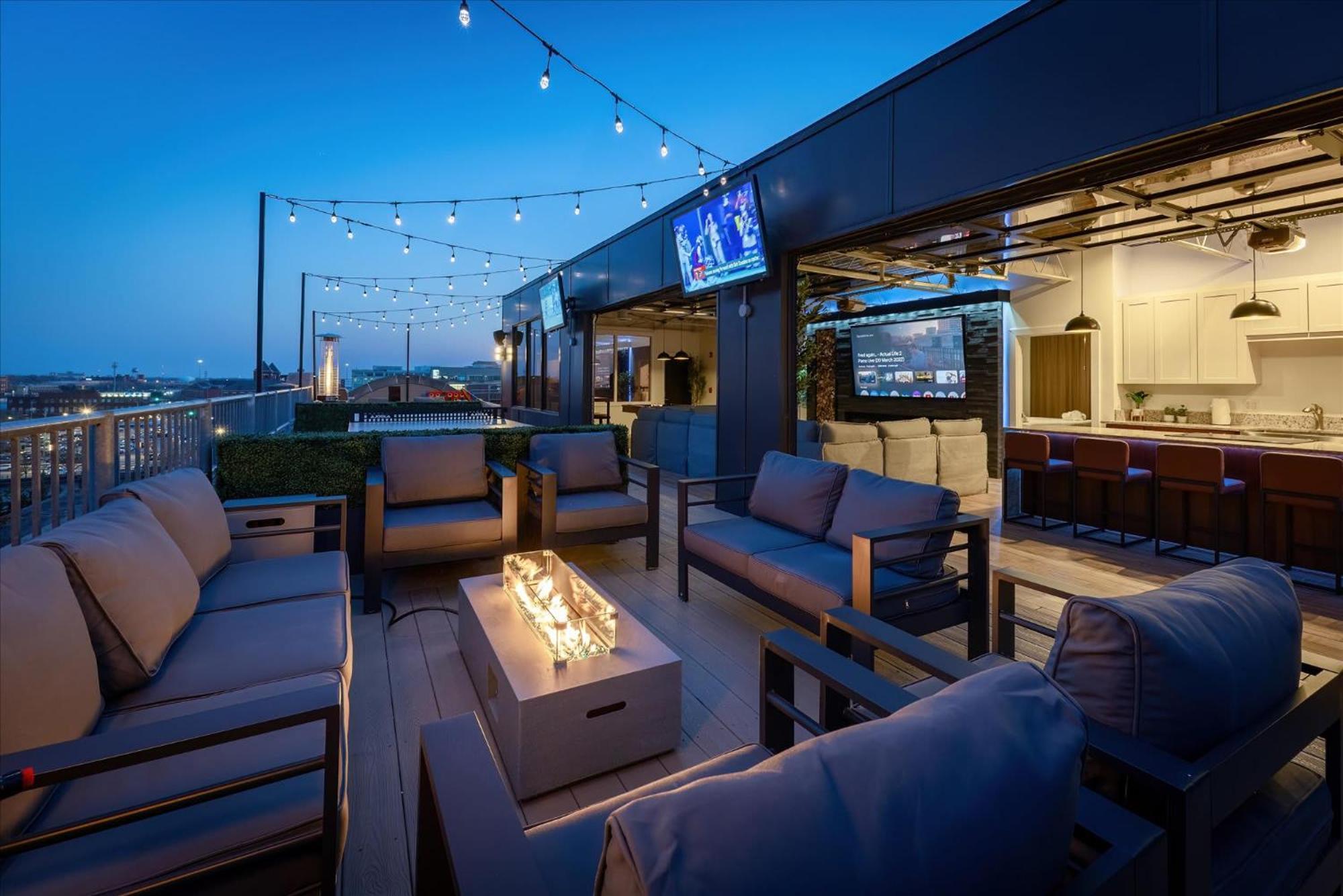 Apartment Penthouse Of Penthouses Indianapolis