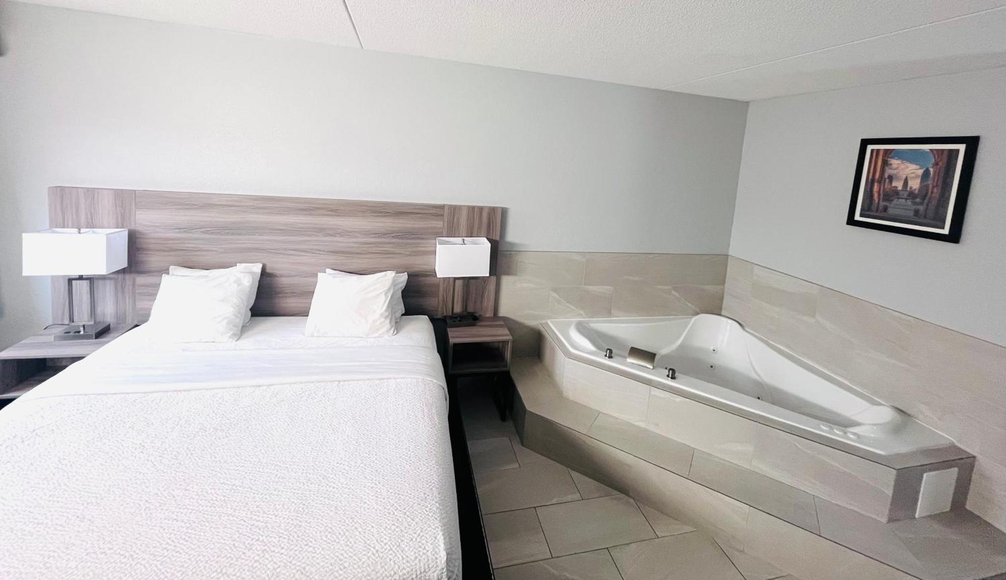 Hotel Baymont By Wyndham South Indianapolis