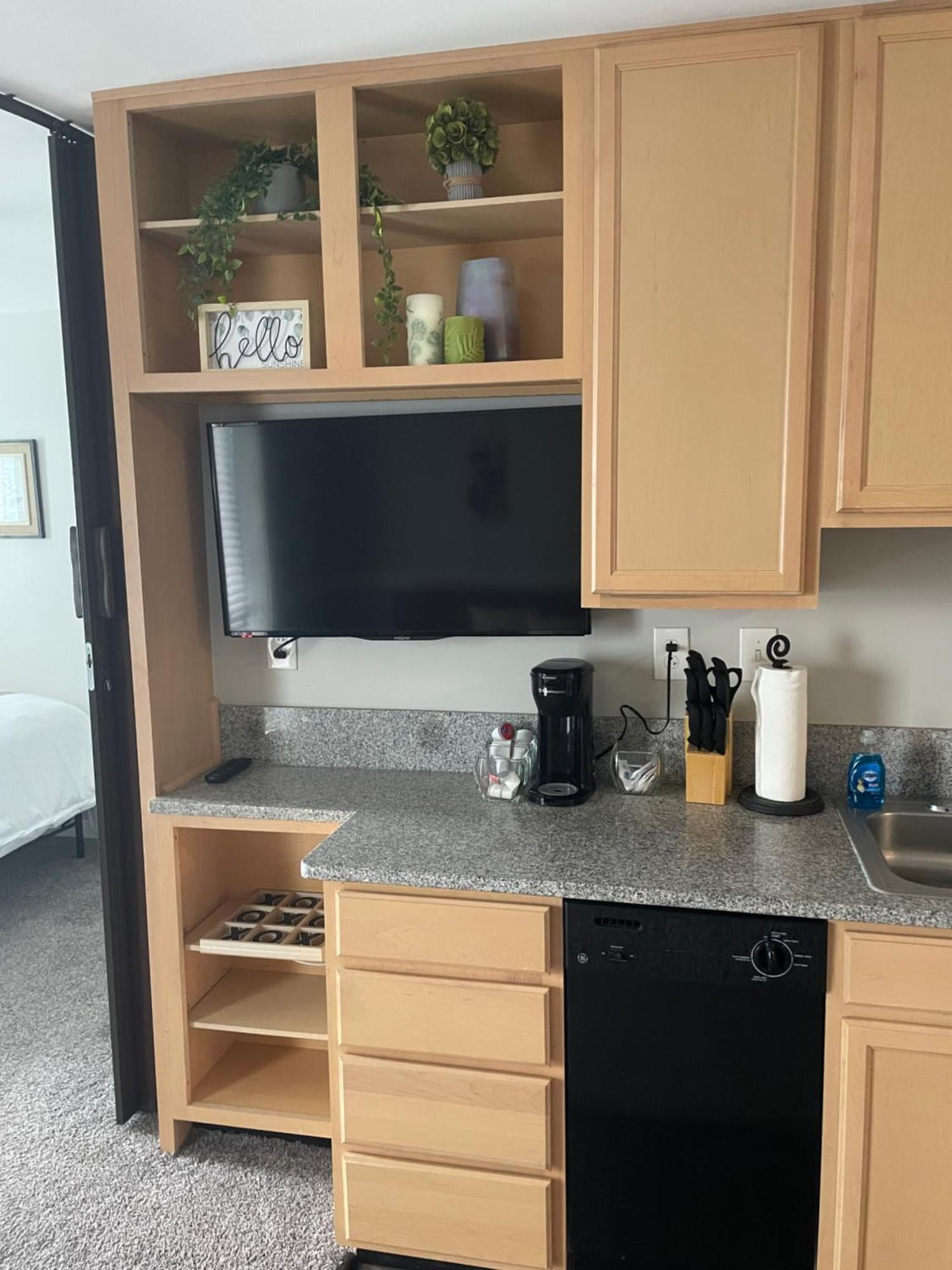 Chic With Parking Canal View Roofdeck Apartment Indianapolis