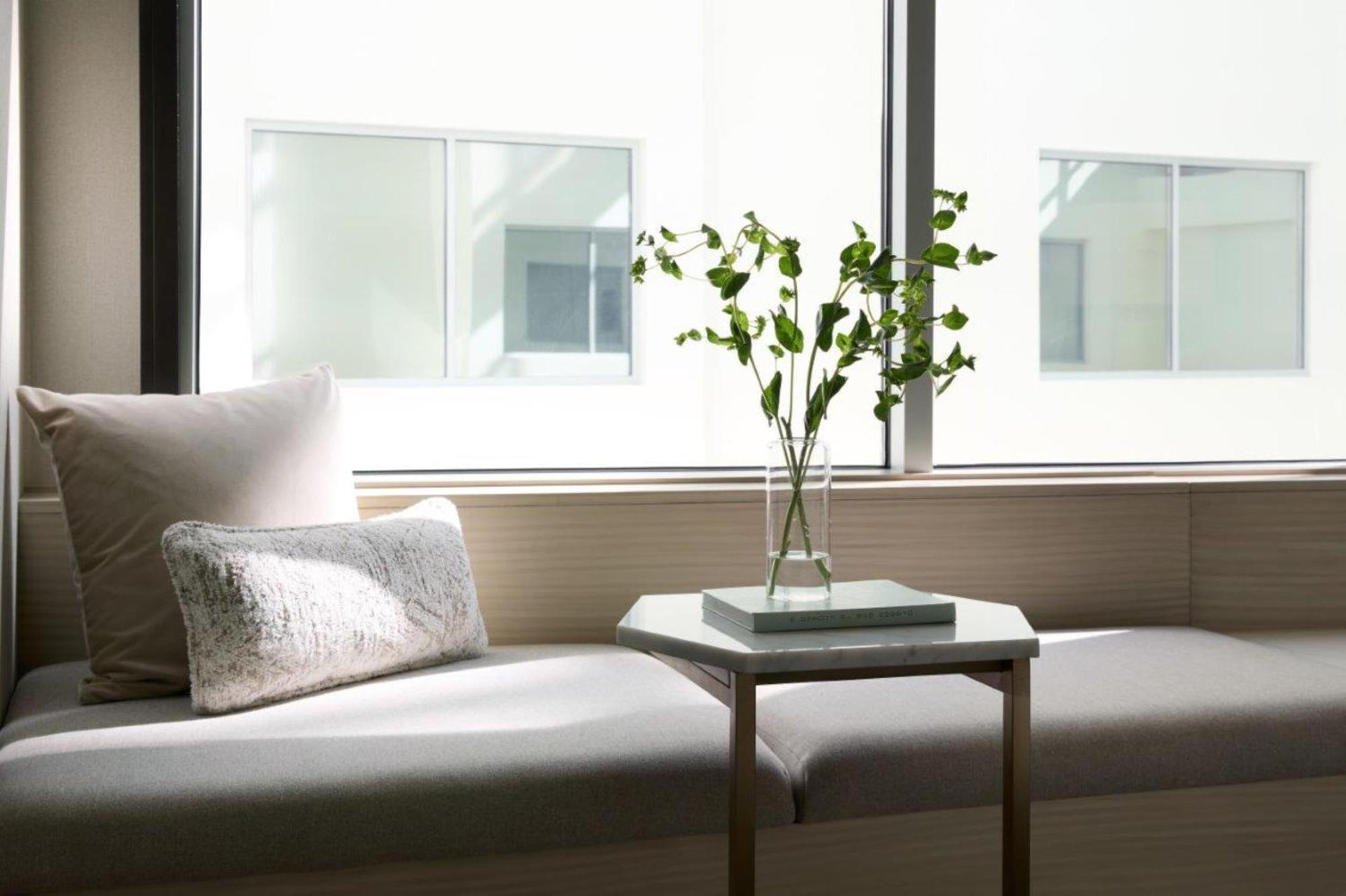 Intercontinental By Ihg Hotel 4*