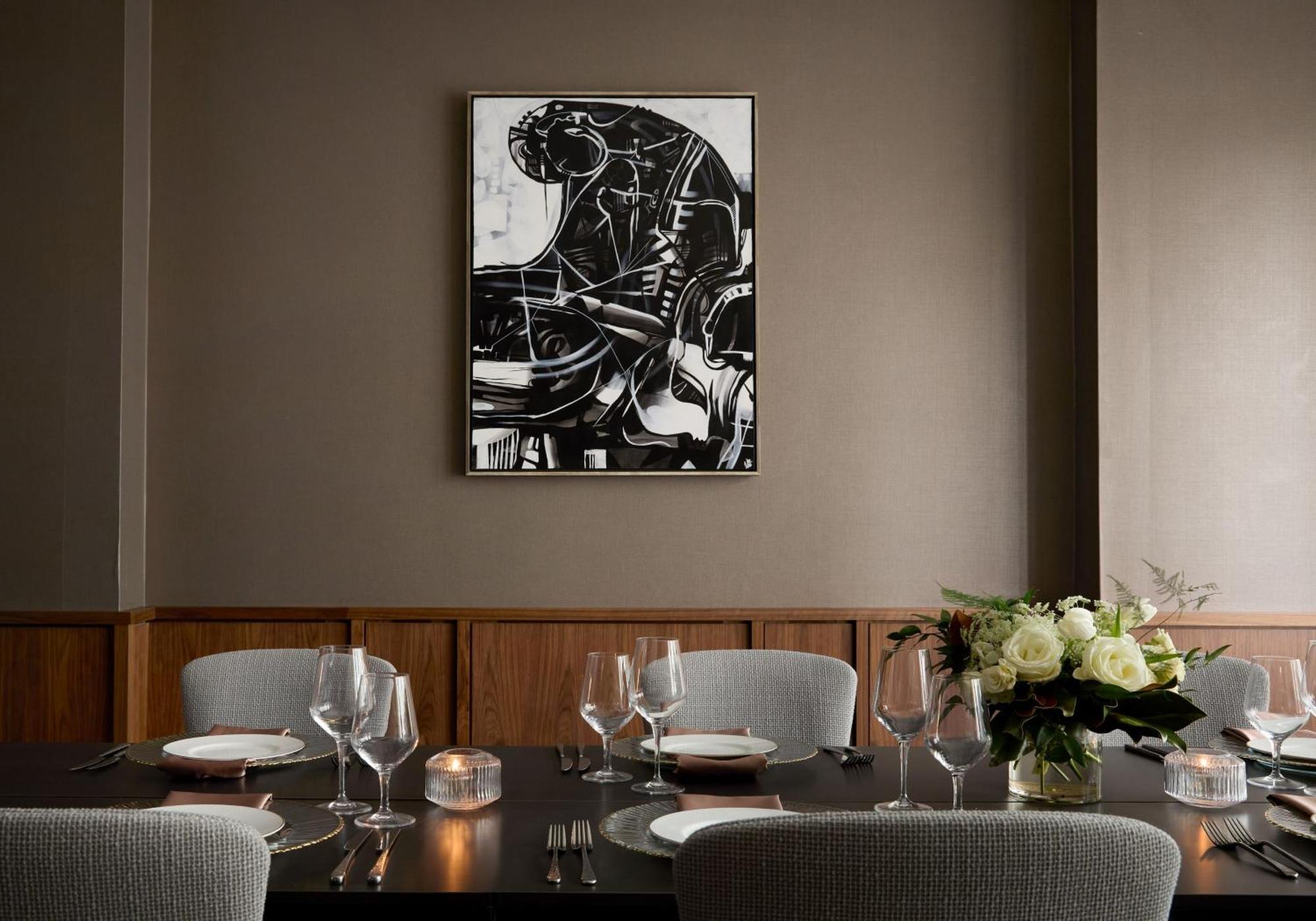 Intercontinental By Ihg Hotel 4*