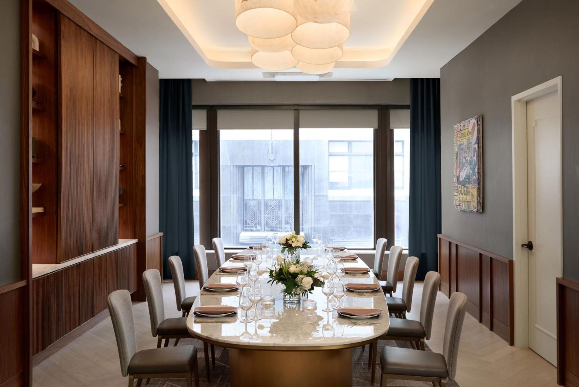 Intercontinental By Ihg Hotel