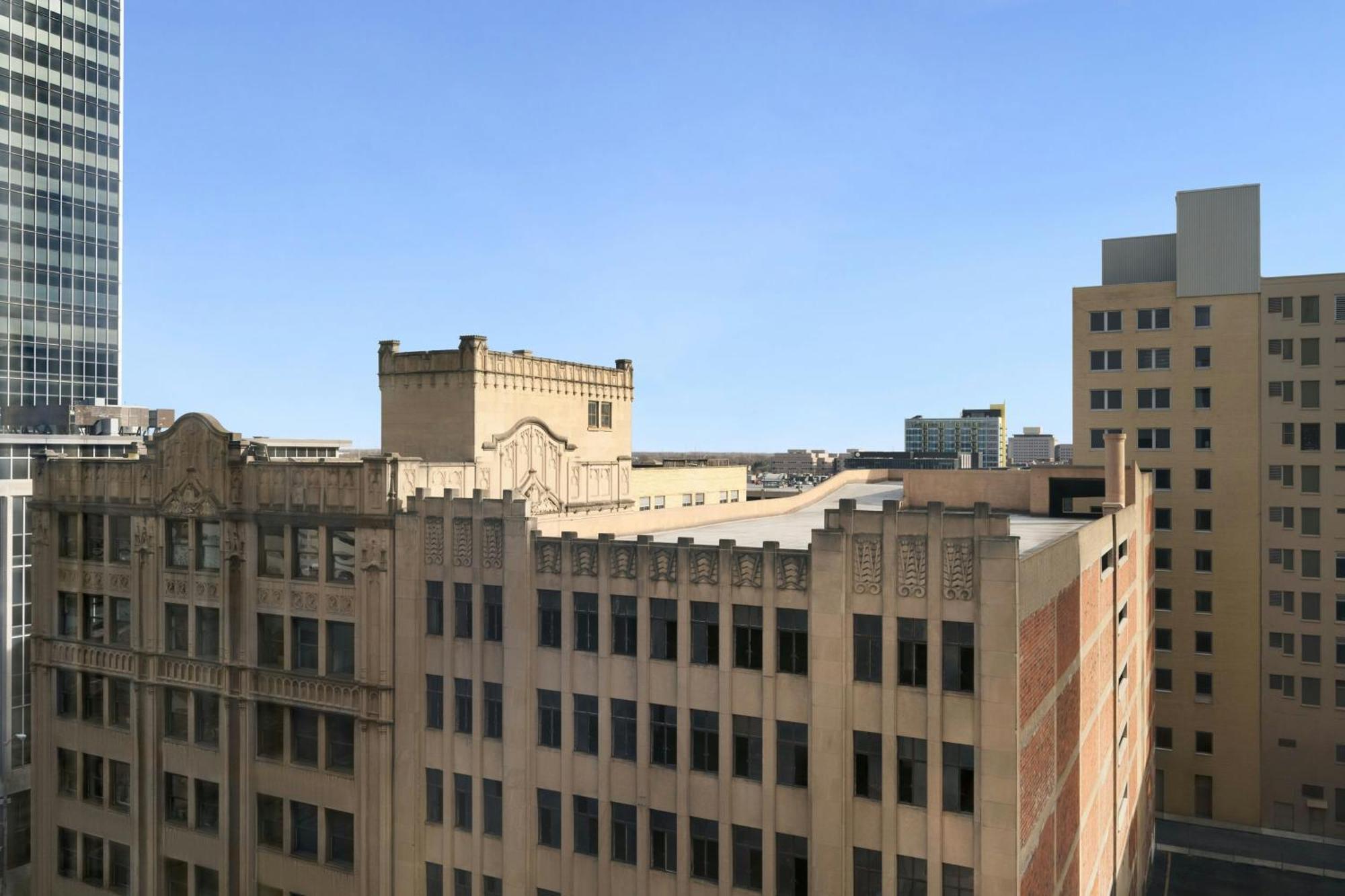 Aloft Downtown Hotel
