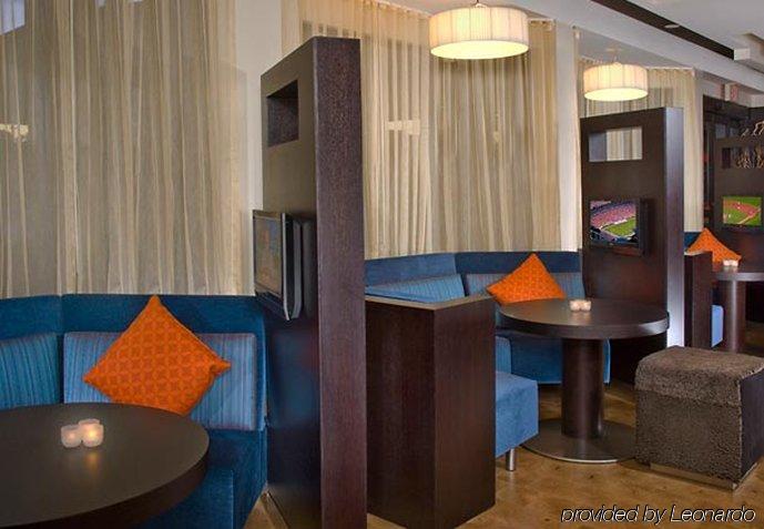 Courtyard Downtown 3* Indianapolis