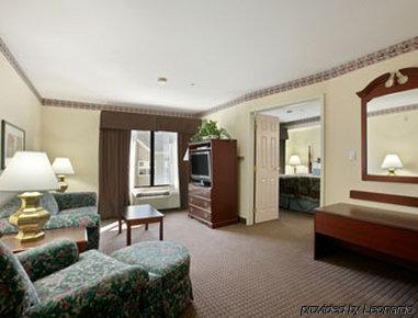 Hotel Express & - Northwest By Ihg