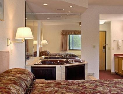 Travelodge Castleton Hotel Indianapolis