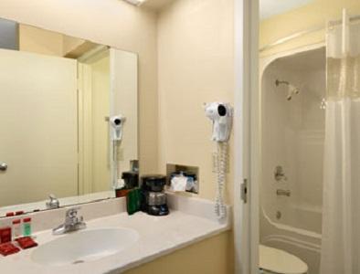 Hotel Travelodge Castleton Indianapolis