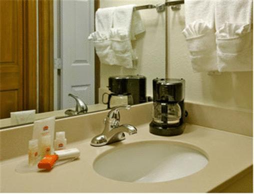 Hotel Indy Speedway *