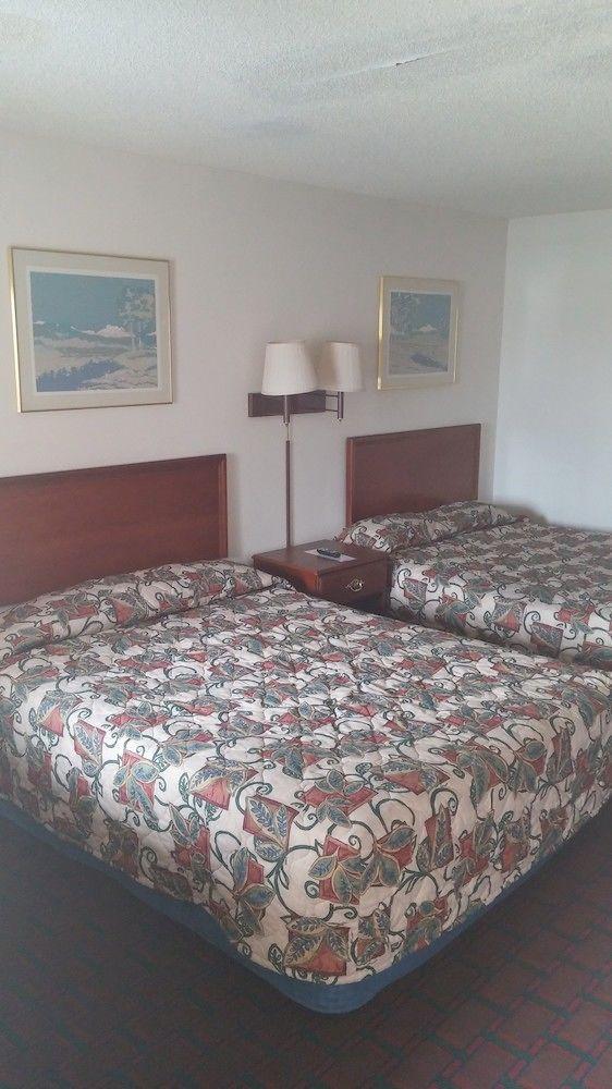 Hotel 465 By Regency