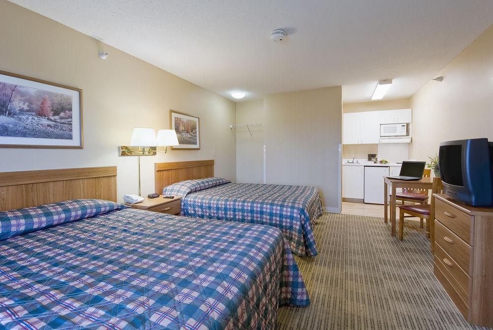 Hotel Suburban