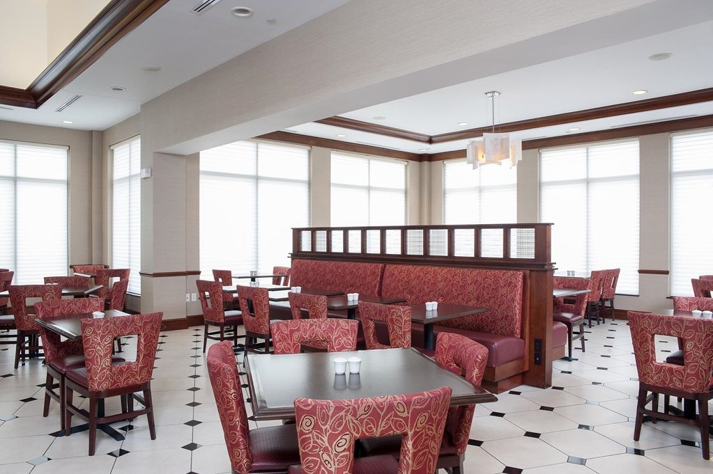 Hilton Garden South/greenwood 3*
