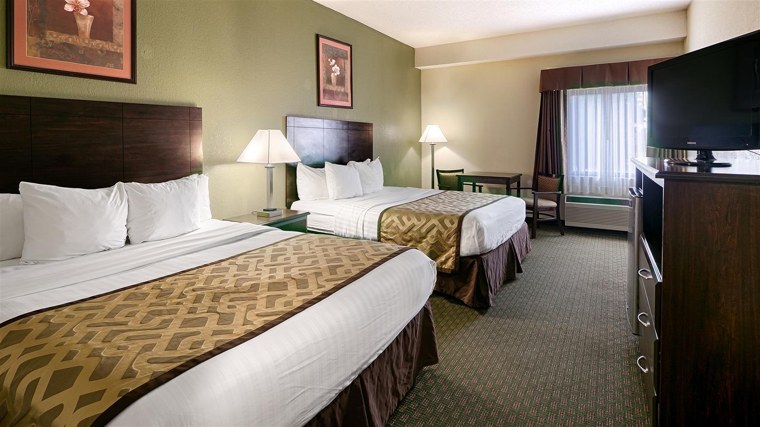 Quality & Southport Hotel