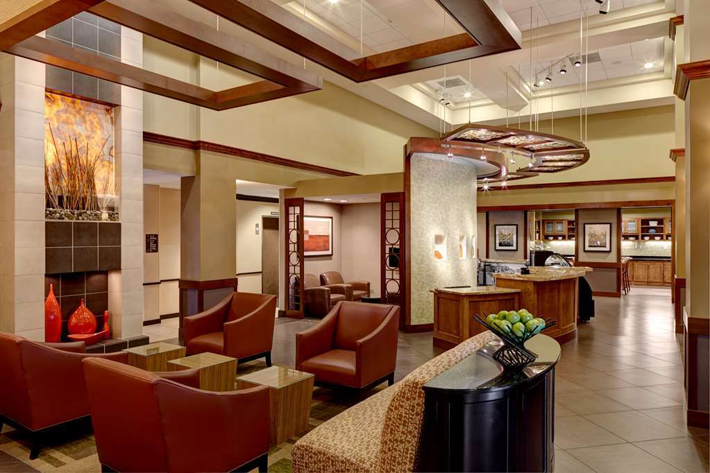 Hyatt Place Airport Hotel 3*