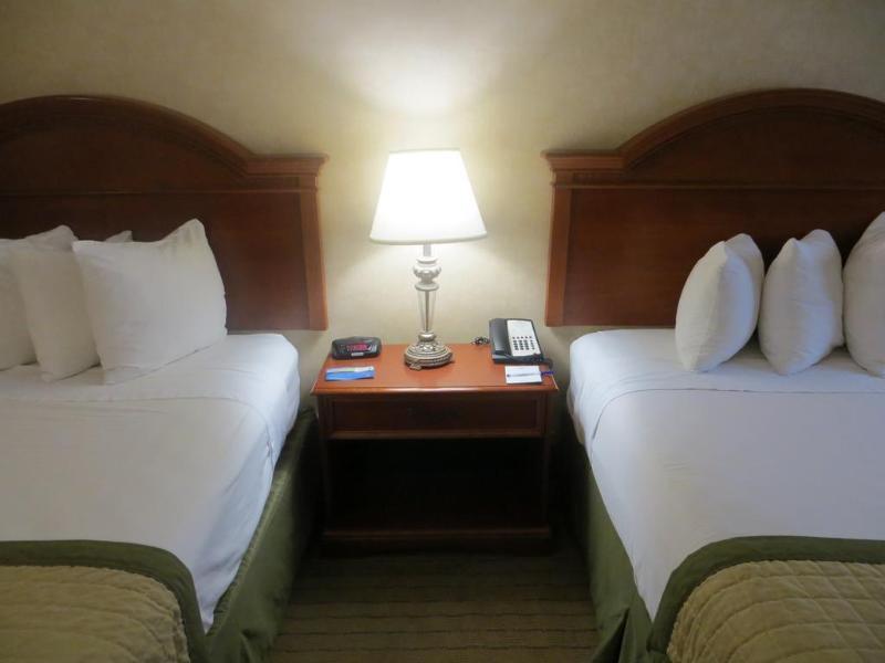 Baymont By Wyndham West Hotel 2*