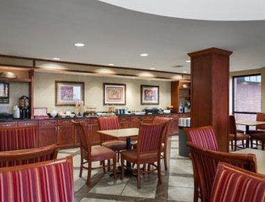 Hotel Baymont By Wyndham West 2*