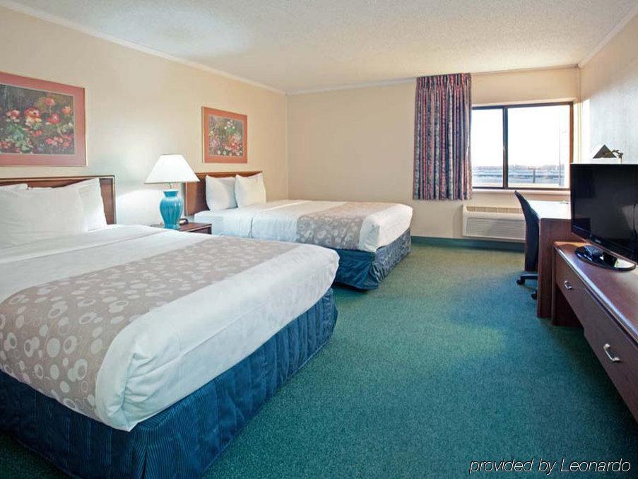 Hotel Delta By Marriott East