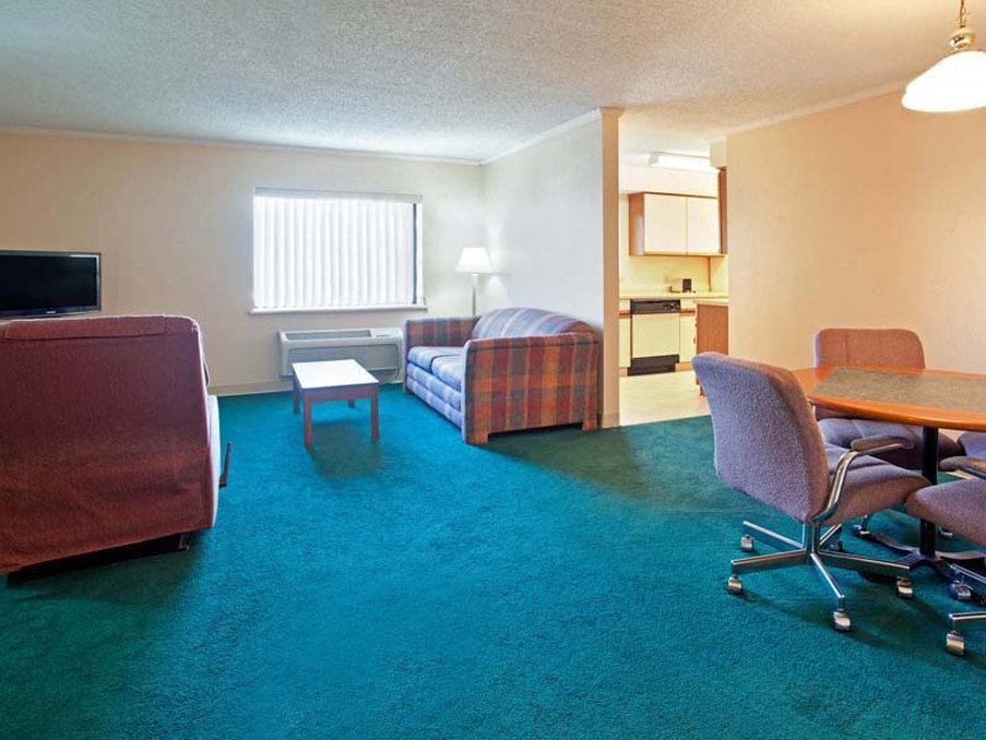 Delta By Marriott East Hotel Indianapolis