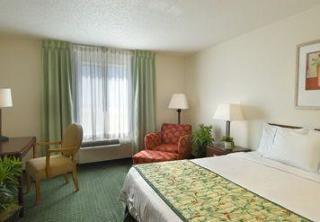 Fairfield & Northwest Hotel Indianapolis