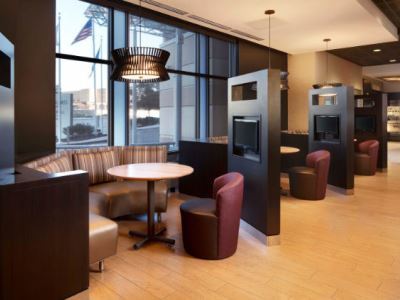 Courtyard Downtown 3* Indianapolis