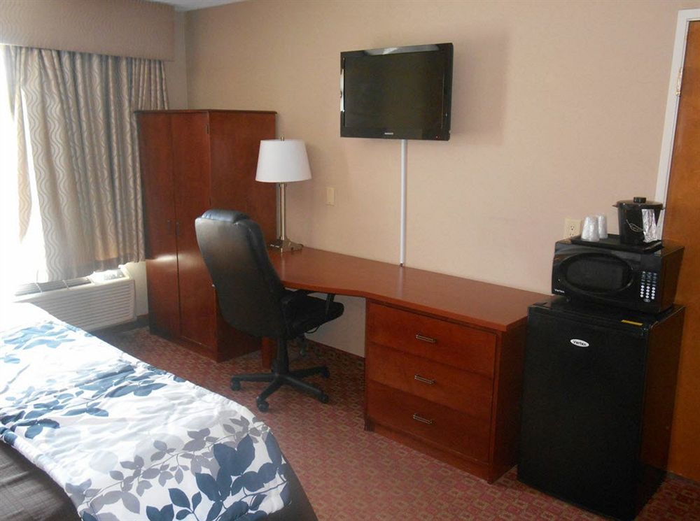 6-indianapolis, In - Airport Hotel 2*