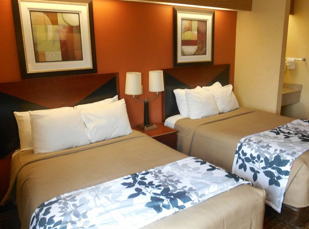 Hotel 6-indianapolis, In - Airport 2*