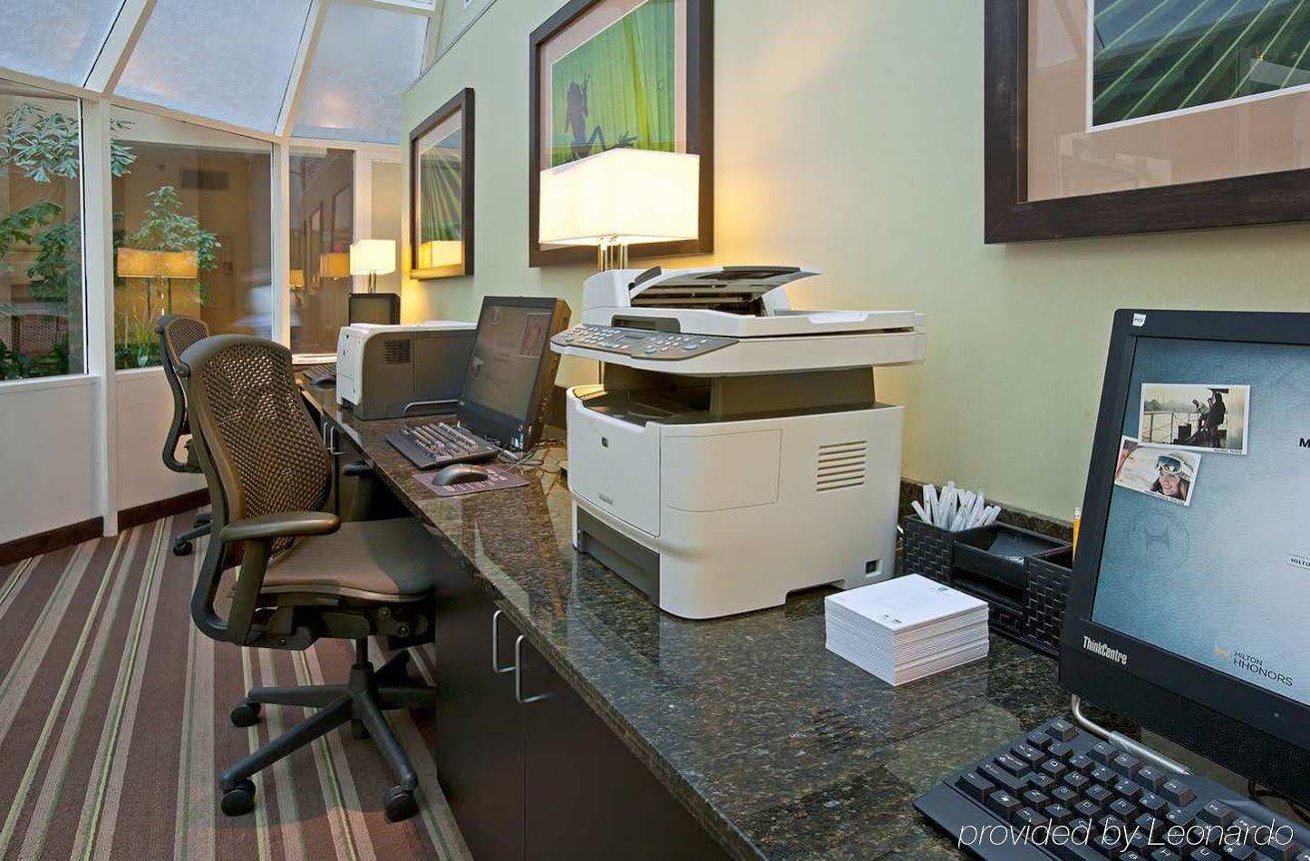 Embassy By Hilton North Hotel Indianapolis