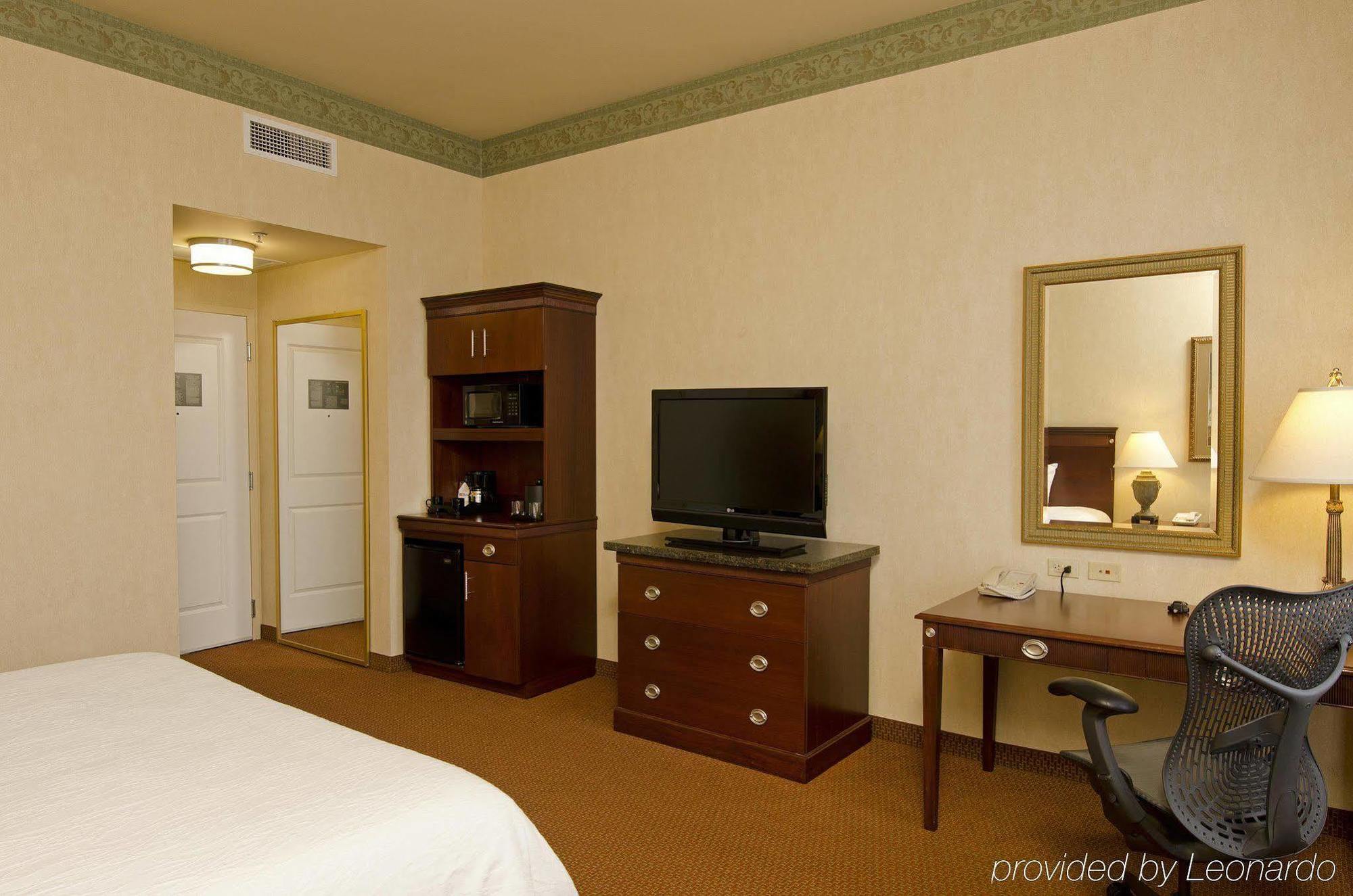 Hotel Hilton Garden Downtown 3*