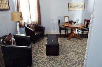 Nestle 3* Indianapolis