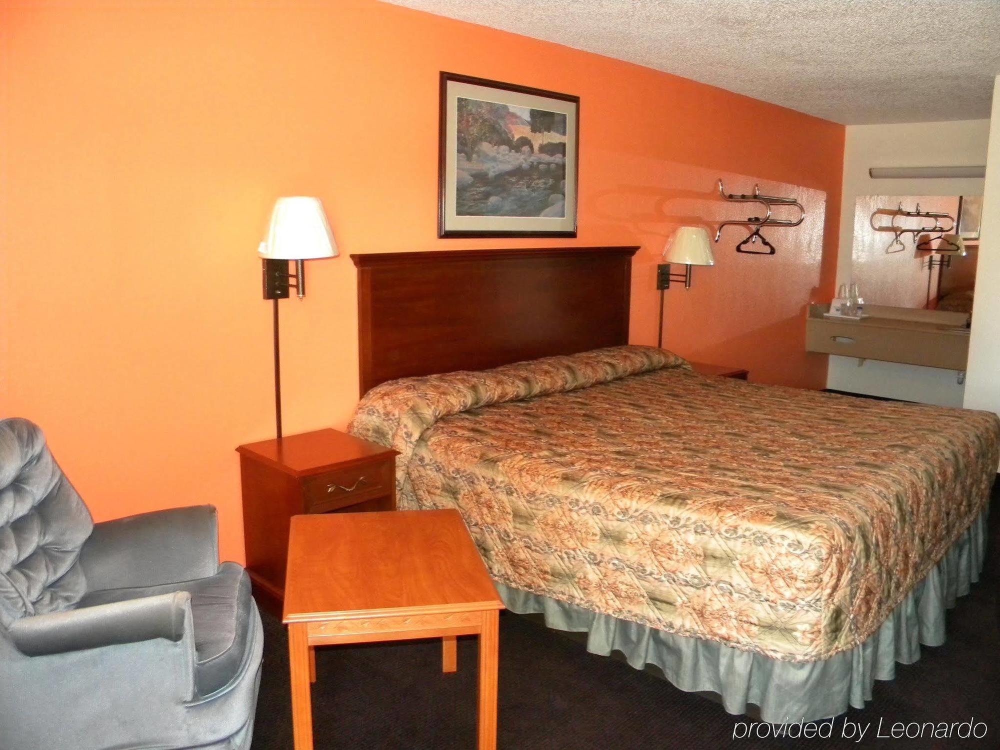 Indy Southwestern Inn-south Motel