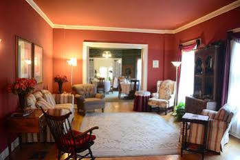 Looking Glass Inn Indianapolis