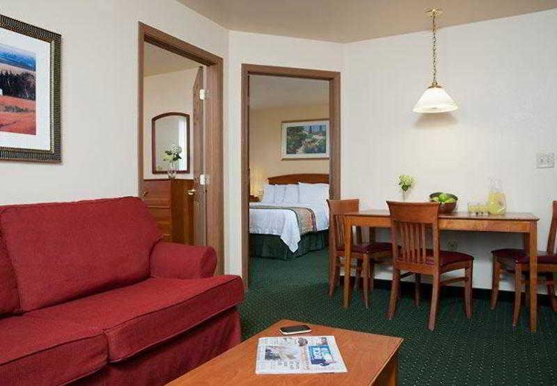 Hotel Towneplace Park 100 3*