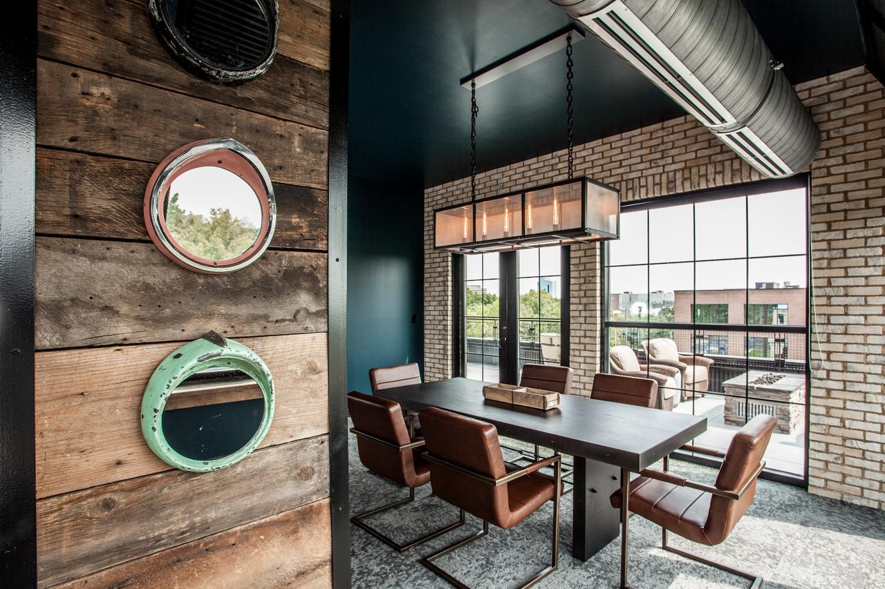 Ironworks Indy Hotel