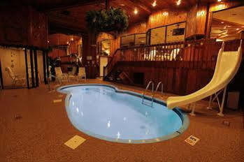 Sybaris Pool Indianapolis
