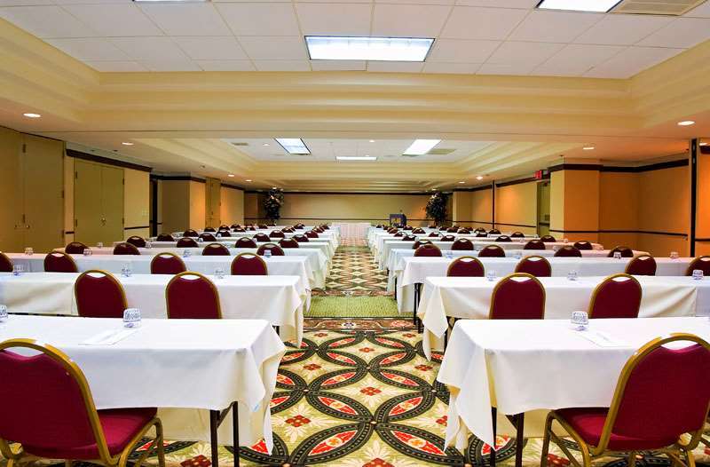 Embassy By Hilton North Hotel 3*