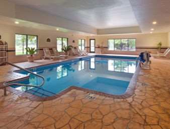 Express & - Northwest By Ihg Hotel 3*