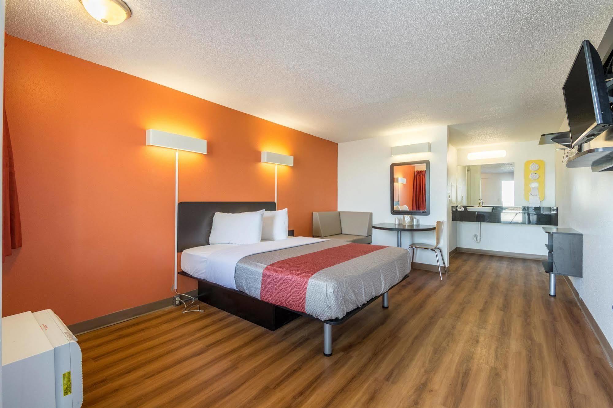 465 By Regency Hotel 2*