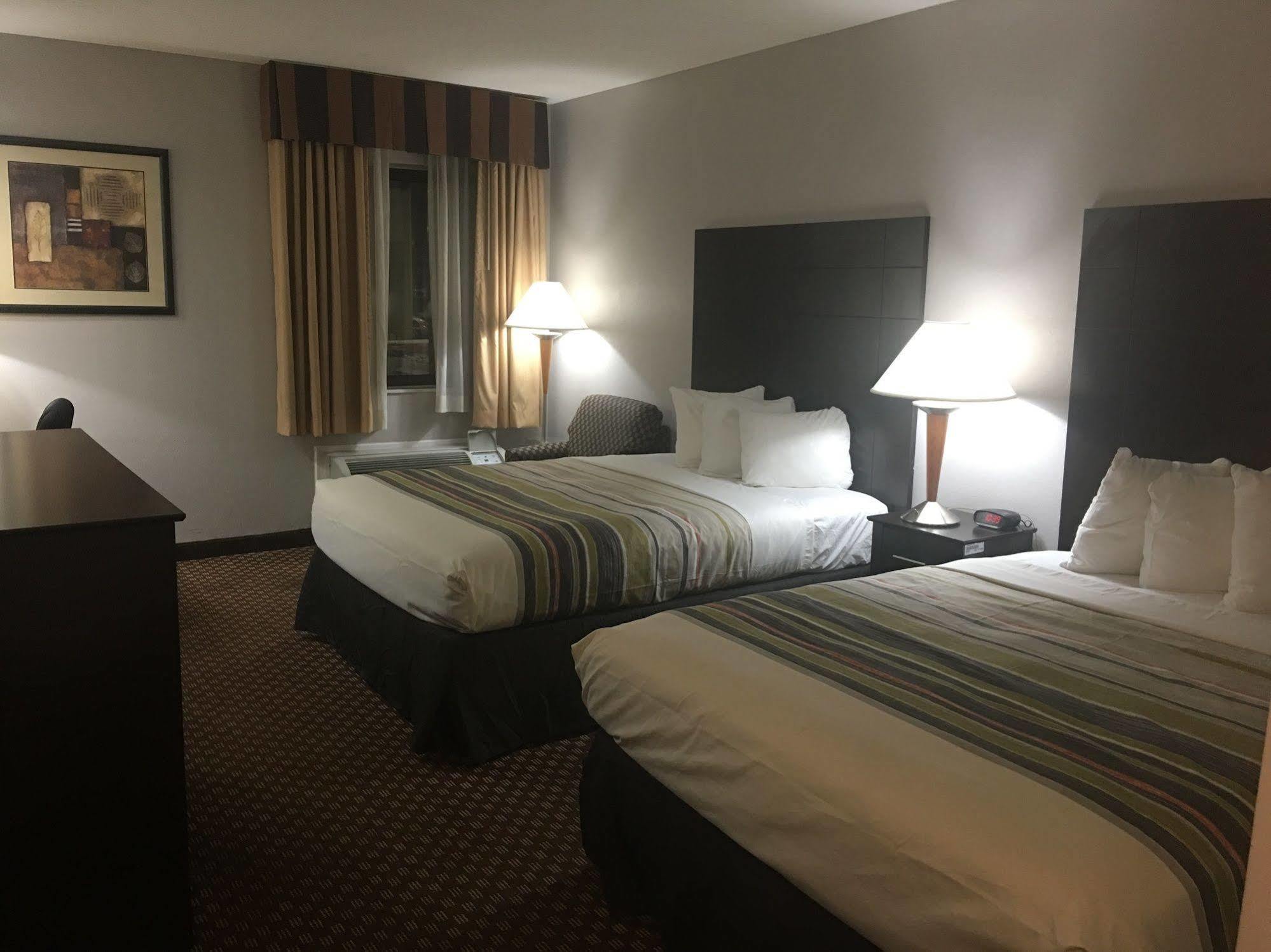 Hotel Country & By Radisson, East, In 3*