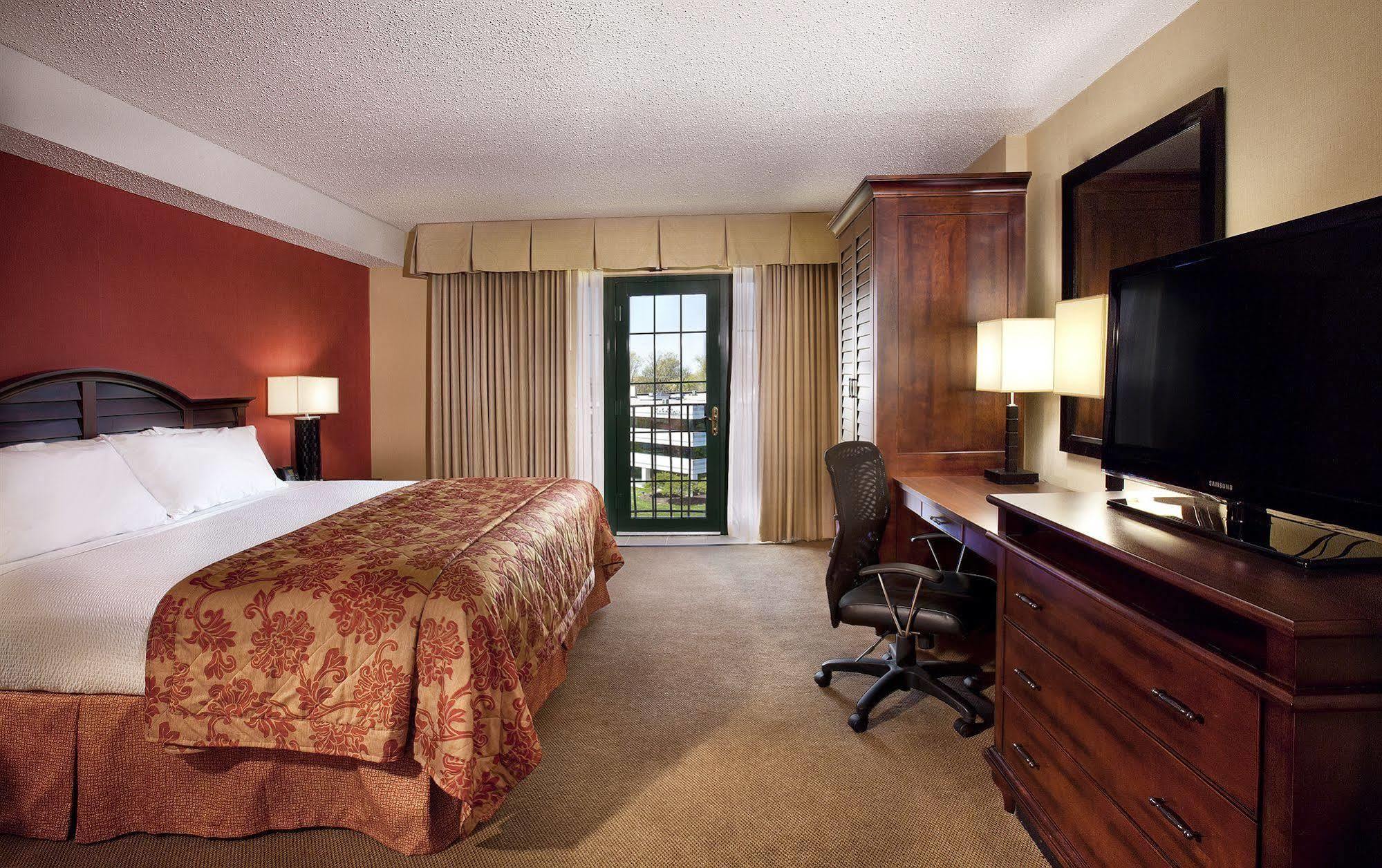Embassy By Hilton North 3* Indianapolis